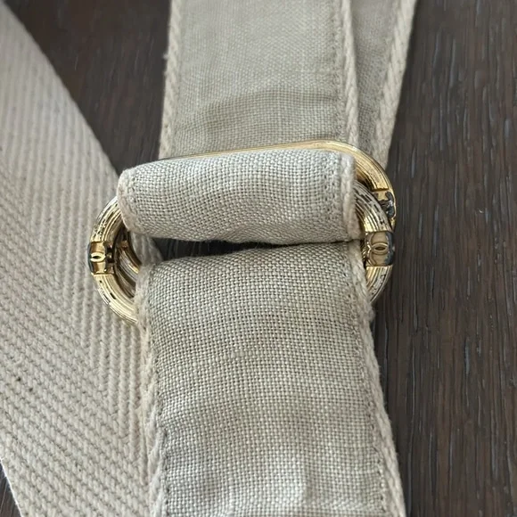 CHANEL Vintage Tan color Canvas Belt with Gold Buckle - Picture 4 of 8